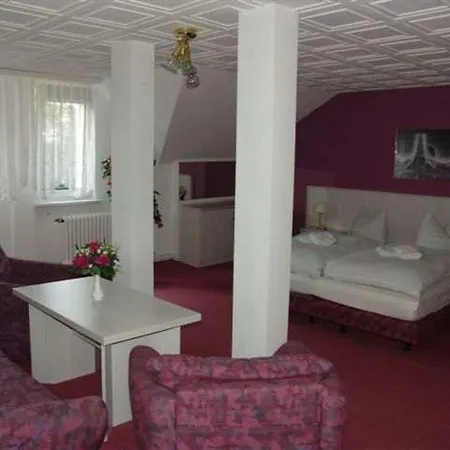 & Restaurant Maerkische Schweiz Отель