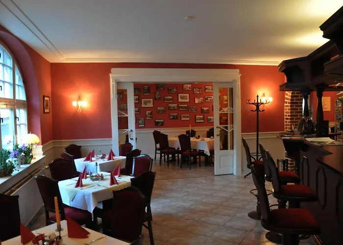 & Restaurant Maerkische Schweiz Hotell